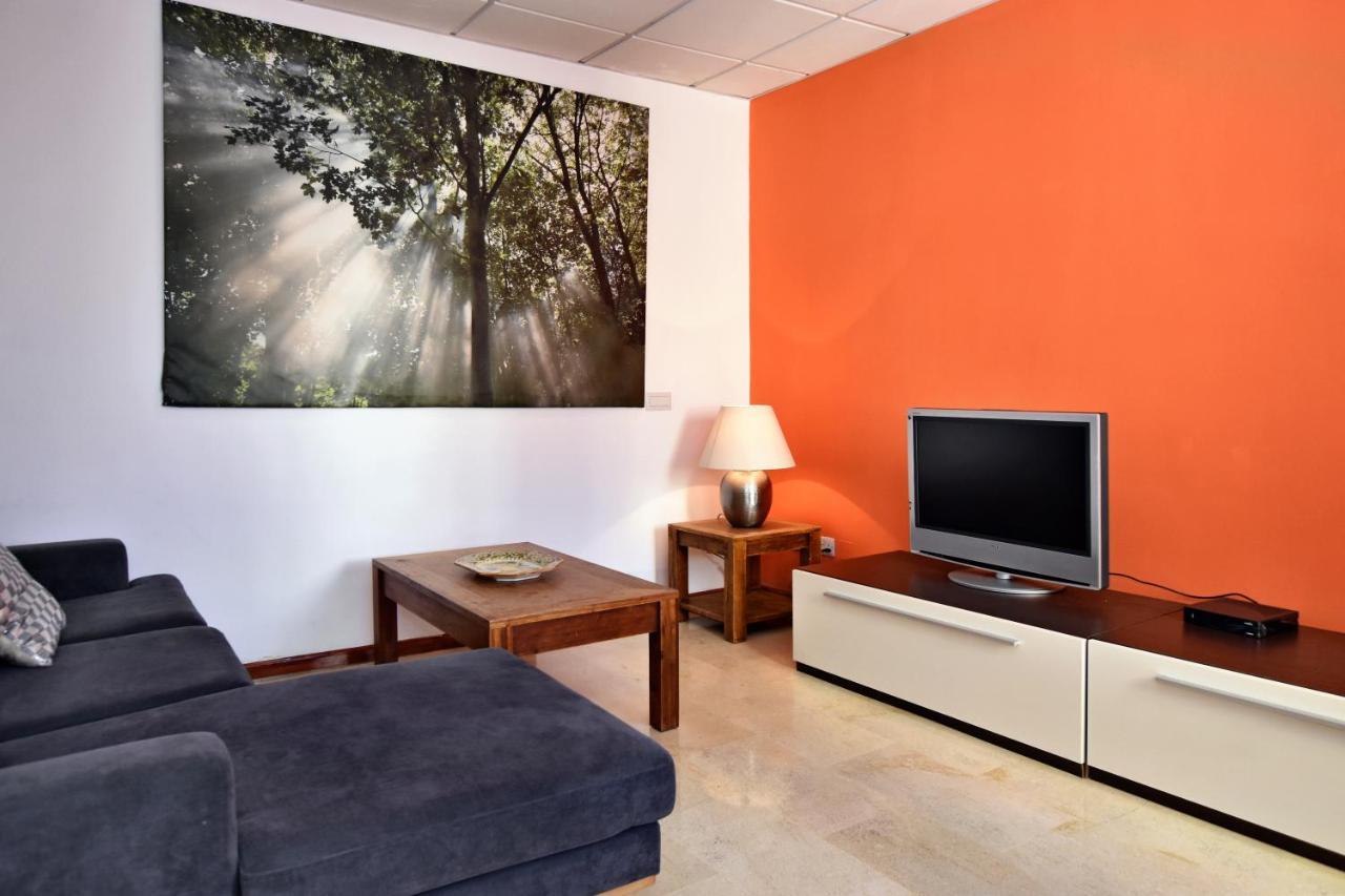 Ferienwohnung Large St Julians Central 2 San Ġiljan Exterior foto